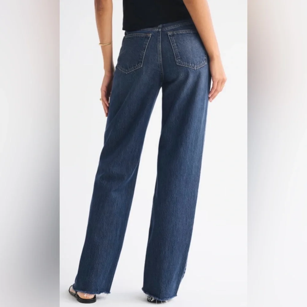 A&F High Rise Loose Size 29 - Picture 7 of 7